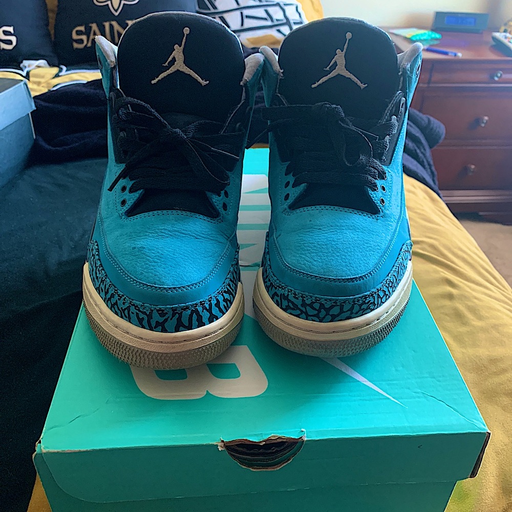 Air Jordan Powder Blue 3s retro size 11